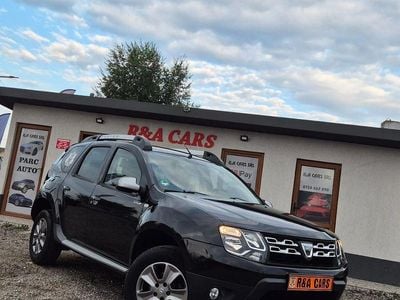 Culoarenegru Utilizat 2015 Dacia Duster Lauréate SUV | 6.999 EUR (Preț OK)