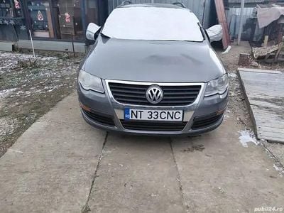 Utilizat 2007 VW Passat Berlinǎ | 2.300 EUR (Preț bun)