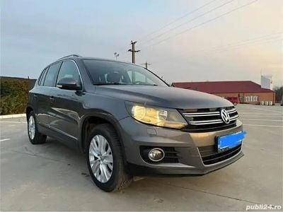 Gri Utilizat 2014 VW Tiguan SUV | 10.200 EUR (Preț OK)