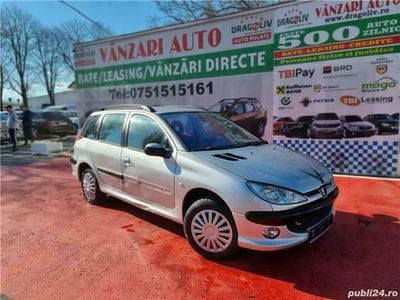 Second-hand Peugeot 206 75 CP (55 kW) 2003 Argintiu Berlinǎ