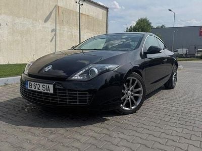 Second-hand Renault Laguna Coupé Dynamique 175 CP (128 kW) 2013 Culoarenegru Coupe
