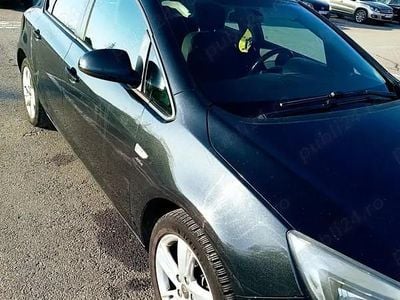 Utilizat 2013 Opel Astra Hatchback | 4.250 EUR (Preț OK)