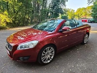 Rosu Utilizat 2011 Volvo C70 Cabrio | 10.000 EUR