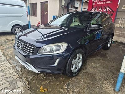 Culoarealbastru Utilizat 2017 Volvo XC60 Kinetic SUV | 18.000 EUR (Preț OK)