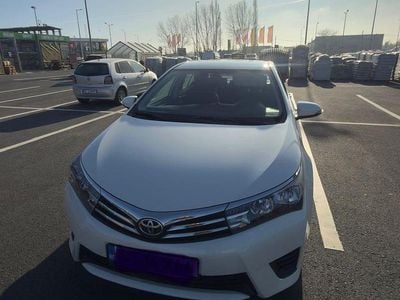 Second-hand Toyota Corolla Terra 99 CP (72 kW) 2014 Culoarealb Berlinǎ