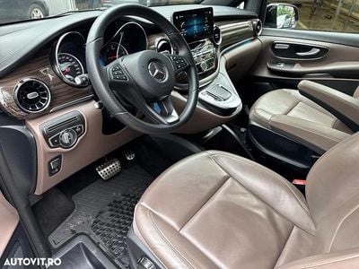 Mercedes V250