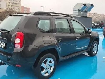 Negru Utilizat 2010 Dacia Duster Berlinǎ | 4.700 EUR (Preț OK)