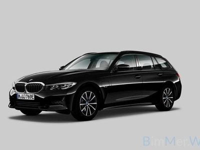 Utilizat 2022 BMW 320 Sport Line | 30.705 EUR (Preț bun)