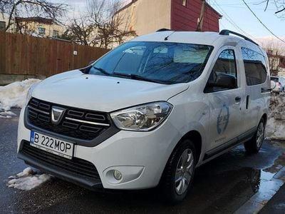 Second-hand Dacia Dokker Lauréate 75 CP (55 kW) 2020 Culoarealb Monovolum