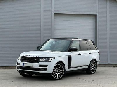 Second-hand Land Rover Range Rover Vogue 258 CP (189 kW) 2016 Culoarealb SUV