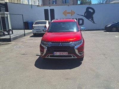 Mitsubishi Outlander P-HEV