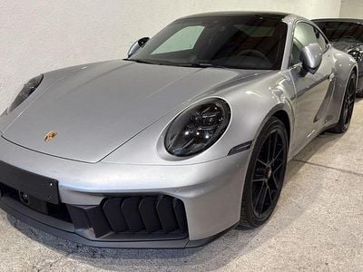 Nouă Porsche 911 Carrera GTS 541 CP (397 kW) 2025 Coupe