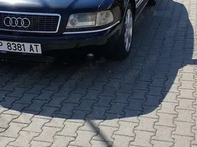 Utilizat 2001 Audi S8 Berlinǎ | 9.000 EUR