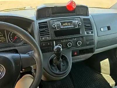 Second-hand VW T5 114 CP (83 kW) 2014 Auriu Van