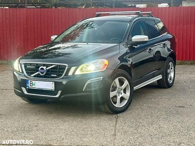 Culoarenegru Utilizat 2012 Volvo XC60 R-Design SUV | 8.990 EUR (Preț OK)