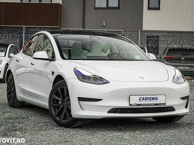 Culoarealb Utilizat 2021 Tesla Model 3 Standard Range Plus Berlinǎ | 26.923 EUR (Preț OK)