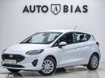 Second-hand Ford Fiesta Trend 75 CP (55 kW) 2022 Culoarealb Hatchback