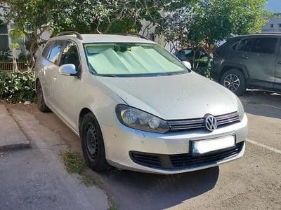 Gri Utilizat 2011 VW Golf VI Hatchback | 4.100 EUR (Preț OK)