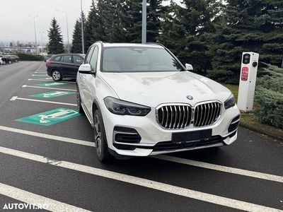 Second-hand BMW X5 xLine 340 CP (250 kW) 2022 Culoarealb SUV