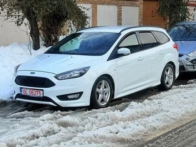 Second-hand Ford Focus ST-Line 120 CP (88 kW) 2018 Alb Hatchback