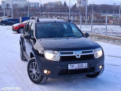 Second-hand Dacia Duster Prestige 105 CP (77 kW) 2011 Culoarenegru SUV