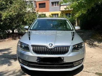 Argintiu Utilizat 2015 Skoda Octavia Sport Break | 7.650 EUR (Preț OK)