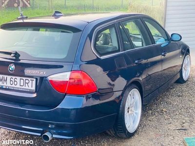 second-hand BMW 335 Seria 3 i Touring Aut.