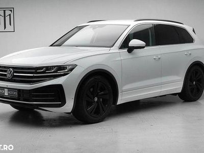 Culoarealb Utilizat 2025 VW Touareg Elegance SUV | 69.990 EUR (Scump)