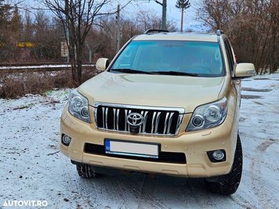 second-hand Toyota Land Cruiser 3.0l Turbo D-4D Aut. AVS 7 Locuri Luxury