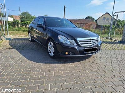 Mercedes E220