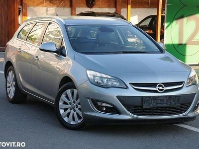 Second-hand Opel Astra Edition 110 CP (80 kW) 2015 Culoaregri Break