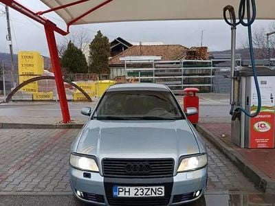 Second-hand Audi A6 131 CP (96 kW) 2003 Albastru Berlinǎ