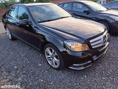 Mercedes C180