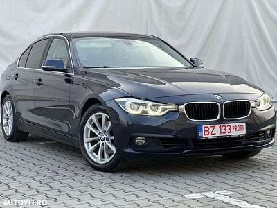 Second-hand BMW 330e iPerformance 251 CP (184 kW) 2016 Culoarealbastru Berlinǎ