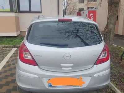Gri Utilizat 2011 Opel Corsa | 3.500 EUR (Preț OK)