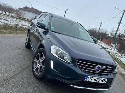 Second-hand Volvo XC60 163 CP (119 kW) 2014 Albastru SUV