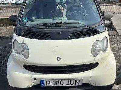 Second-hand Smart ForTwo Coupé 45 CP (33 kW) 2006 Alb Coupe