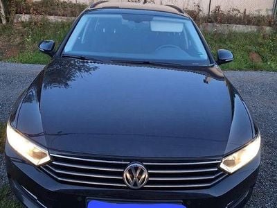 Second-hand VW Passat 150 CP (110 kW) 2018 Culoarenegru Break