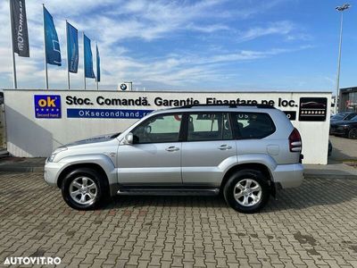 second-hand Toyota Land Cruiser 3.0 TD-4D Aut VX