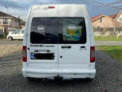 Utilizat 2013 Ford Tourneo Connect Monovolum | 1.400 EUR
