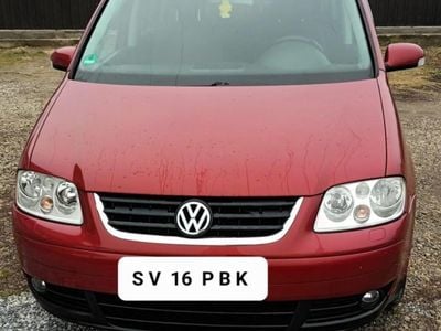 second-hand VW Touran 2.0 TDI DPF DSG