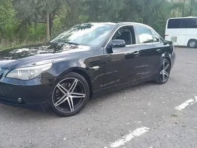 Second-hand BMW 523 177 CP (130 kW) 2005 Berlinǎ