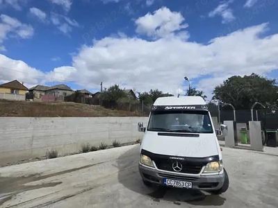 Utilizat 2006 Mercedes Sprinter Van | 6.200 EUR