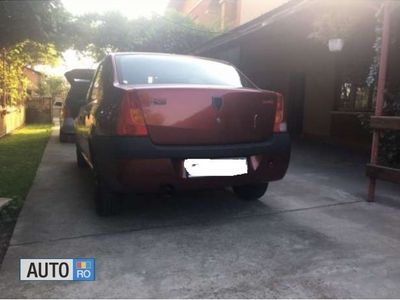 Second-hand Dacia Logan 75 CP (55 kW) 2005 Visiniu Berlinǎ