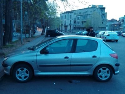 second-hand Peugeot 206 