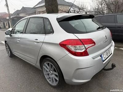 Argintiu Second-hand 2011 Citroën C4 Hatchback | 3.390 EUR (Super Preț)
