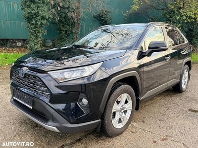 Culoarenegru Utilizat 2020 Toyota RAV4 Hybrid SUV | 24.900 EUR (Preț bun)