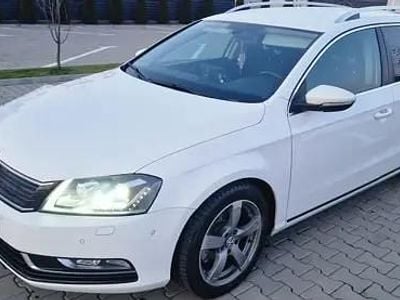 Second-hand VW Passat 120 CP (88 kW) 2012 Alb Berlinǎ