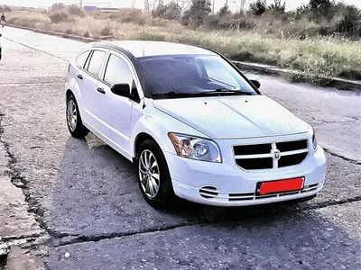 Alb Utilizat 2008 Dodge Caliber Hatchback | 2.800 EUR