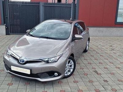 Toyota Auris Hybrid